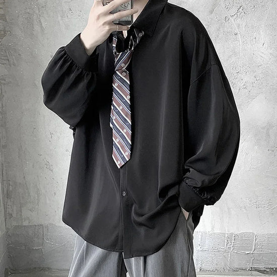 Camisa de Hombre Estilo Coreano – Manga Larga, Oversize y Transpirable con Corbata Negra
