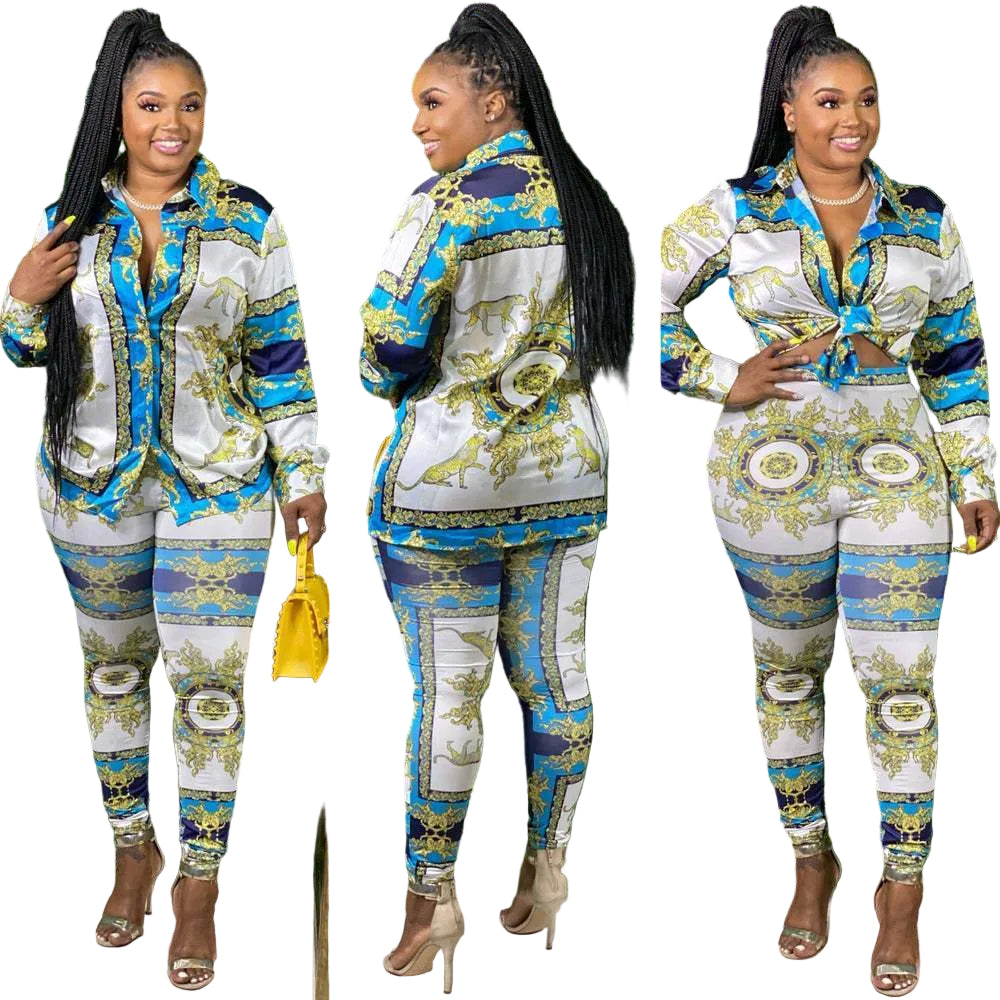 Traje de dos piezas con chaqueta estampada en la cintura