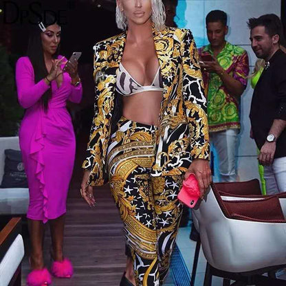 Two-piece suit with waist printed jacket