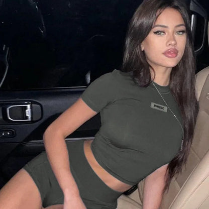 Hugcitar Estampado de letras Cuello redondo Manga corta Sexy.