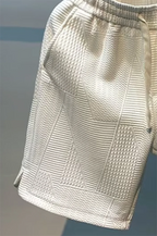 Pantalones Cortos de Hombre – Moda de Verano, Estilo Suelto y Tendencia Actual