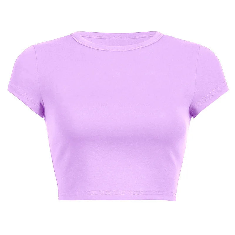 Camiseta casual morada de manga corta para mujer.