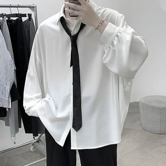 Camisa de Hombre Estilo Coreano – Manga Larga, Oversize y Transpirable con Corbata Negra