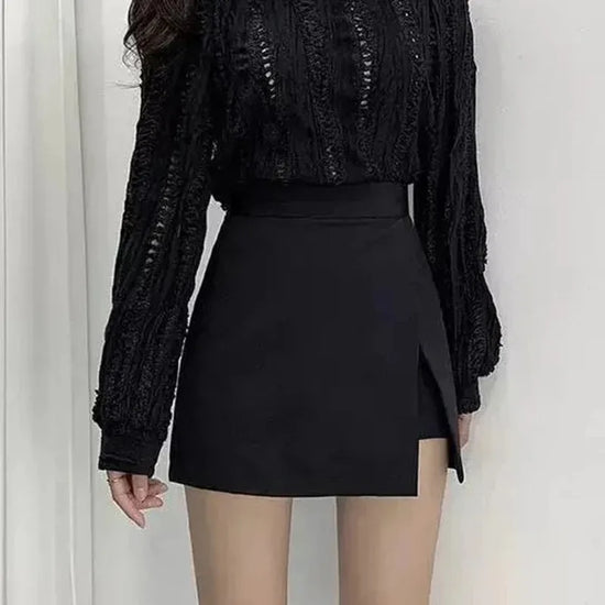 Falda Pantalón Mini Negra para Mujer – Cintura Alta con Abertura Lateral Estilo Coreano