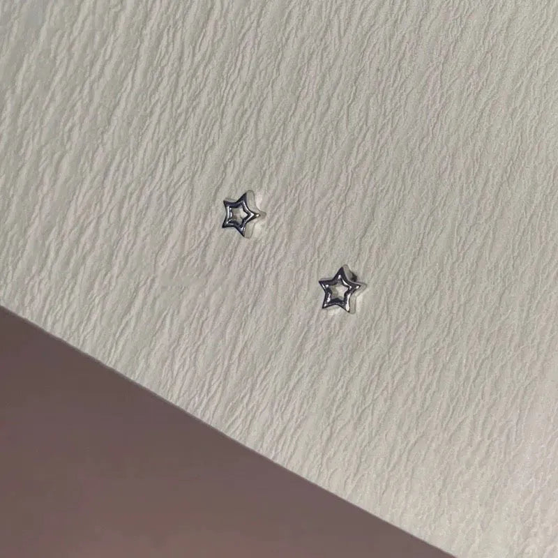 Hueco chapado en color plateado de tendencia.