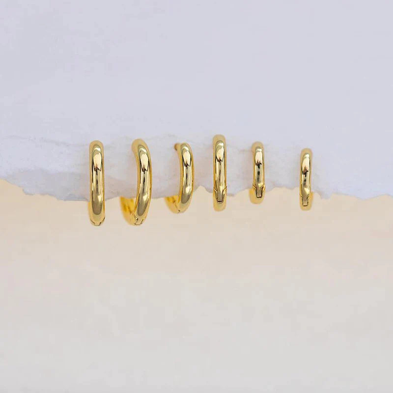 Huggie Small Hoop Earrings For Women Round Circle Punk Unisex.